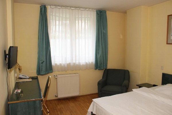 Hotel Bara image 3